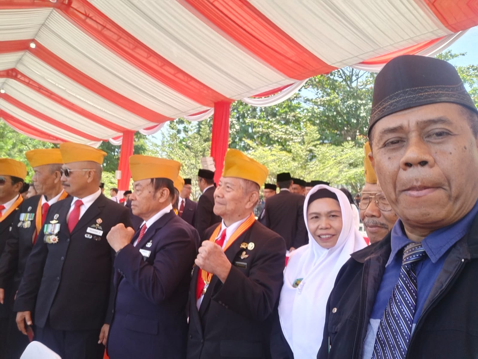 Poto sekjen DPP Padjajaran Siliwangi Nusantara bersama staf khusus padjajaran Siliwangi Nusantara