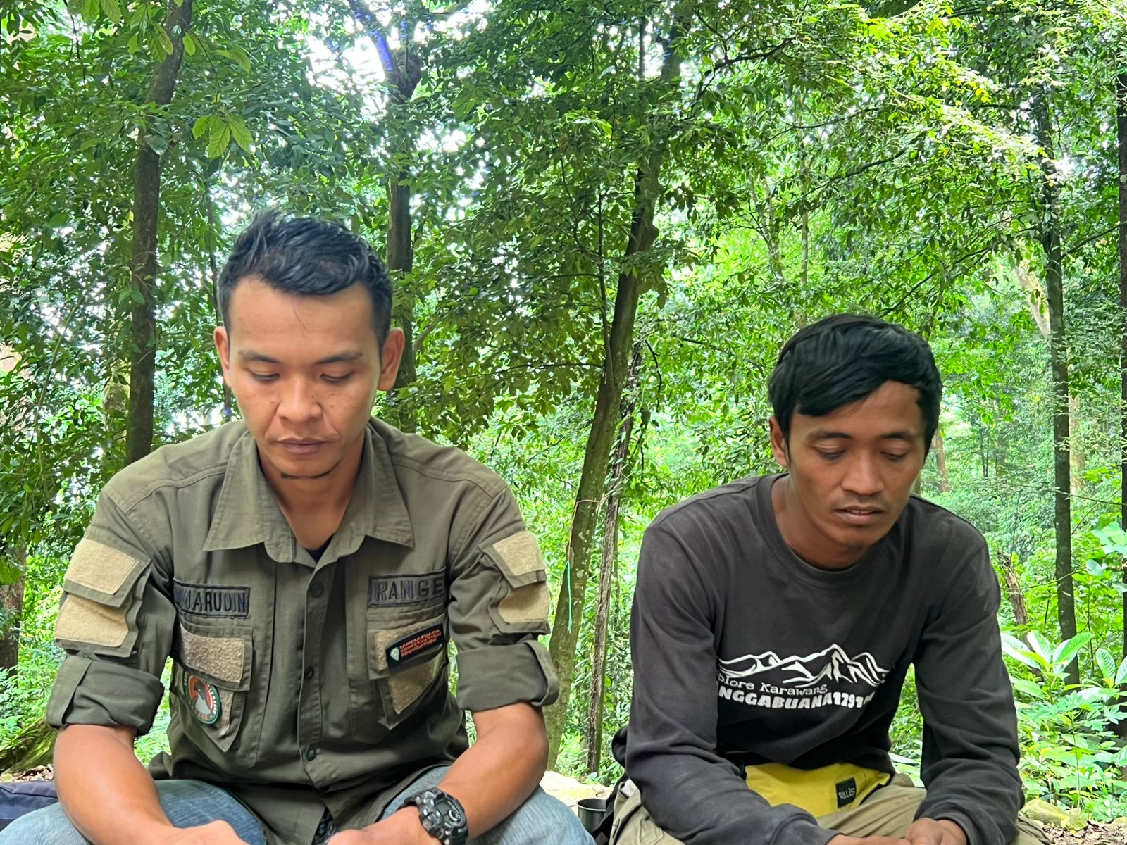 Komarudin san Norman dari Sanggabuana Wildlife Ranger yang mengevakuasi Korban