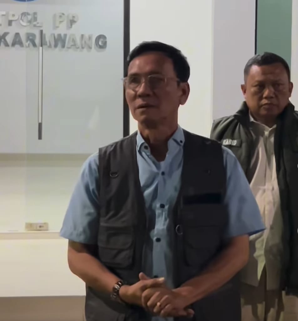 Kepala Satpol PP Karawang, Basuki Rachmat, SE