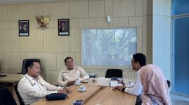 Keterangan Poto: Pengurus Asosiasi Media Konvergensi Indonesia (AMKI) Jawa Barat melakukan kunjungan silaturahmi ke kantor Dinas Bina Marga dan Penataan Ruang (DBMPR) Provinsi Jawa Barat