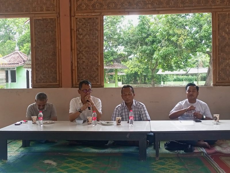 Keterangan Poto: Jajaran  pengurus AMKI Karawang menggelar rapat konsolidasi perdana (Doc istimewa)
