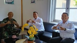 Keterangan Poto: Ketua AMKI Jawa Barat (Catur Azi), dan Sekretaris AMKI Jabar, (Eko Junanto) bersama Kapendam III Siliwangi (Kolonel Mahmuddin) bertemu di Markas Kodam III Siliwangi Jawa Barat (doc istimewa)