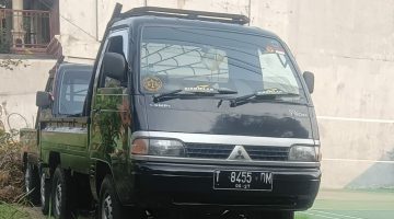  Pickup milik warga bernama Saeful Farid, warga Dusun 2, RT 09/RW 003, Desa Kalibuaya, yang hingga kini belum juga kembali setelah disewa oleh seseorang yang disebut bernama Bedo sekitar dua minggu lalu.