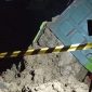 Gambar saat Mobil Dum truk menurunkan Matrial tanah 