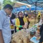 Keterangan Poto: Hj Sri Rahayu Agustina, SH anggota DPRD Provinsi Jawa Barat saat menyapa warganya