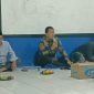 Keterangan Poto: warga kelurahan plawad saat rapat pembentukan tim 9 pemilihan rukun warga baru