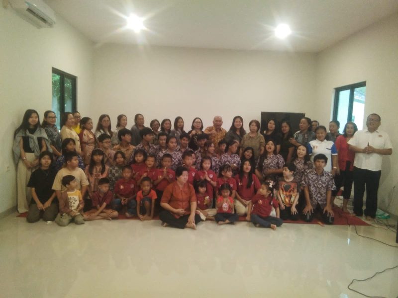 Keterangan Poto: Perayaan Hari Ibu di Vihara Buddha Loka Karawang