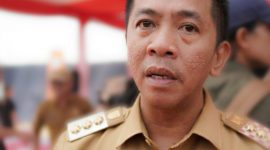 Bupati Karawang Aep Syaepuloh 