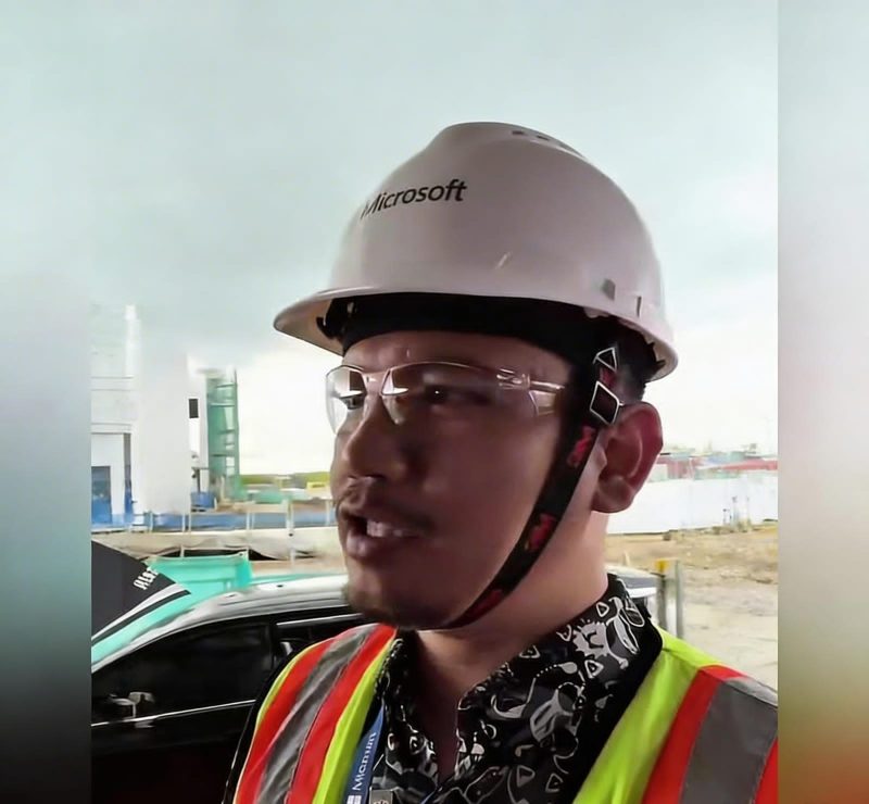 Keterangan Poto: Muhamad Hasbullah, engineer asal Malaysia dalam unggahan videonya (ig/@hasbullahsyarah)