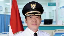 Keterangan Poto: Aep Syaepuloh Bupati Karawang