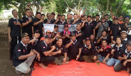 Keterangan Poto: (JKC) Jajaran Komunikasi Cengkong menggelar kegiatan halal bihalal di Kebon Rambutan, Dusun Kedungsari, Desa Cengkong, Kecamatan Purwasari, Kabupaten Karawang (doc.istimewa)