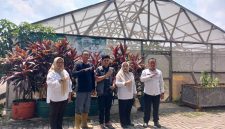Keterangan Poto: Dinas Pertanian Karawang kunjungan ke Kebun Glenmore yang dikelola Yayasan KERSA