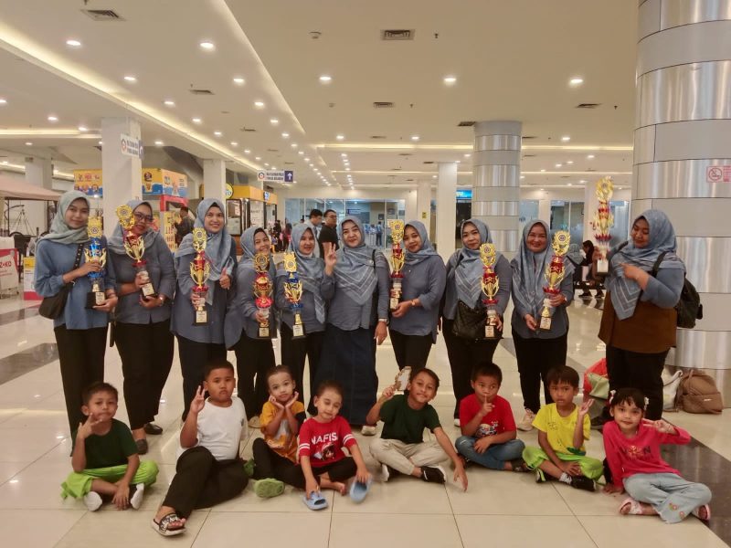 Keterangan Poto: TK Kartika Siliwangi 36 Karawang dalam juara 1 ajang Pekan Olahraga dan Seni (Porseni) IGTKI tingkat Kabupaten