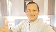 Keterangan Foto: H. Idris Akademisi Toyota Indonesia dipercaya memimpin kelompok peternak ayam petelur dan pending di yayasan UMKM KERSA 
