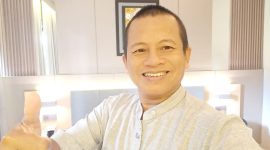 Keterangan Foto: H. Idris Akademisi Toyota Indonesia dipercaya memimpin kelompok peternak ayam petelur dan pending di yayasan UMKM KERSA 