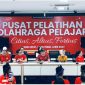 Keterangan Foto: Wakil Menteri Sosial Republik Indonesia Agus Jabo Priyono menghadiri pelepasan Kontingen Nasional Indonesia Garuda Baru Street Soccer yang akan mewakili Indonesia pada ajang Street Child World Cup di Mexico