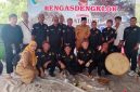 Keterangan Foto: Tradisi Hajat Bumi melalui pesta rakyat Babarit berlangsung semarak di Pendopo Bojong Tugu, Kecamatan Rengasdengklok