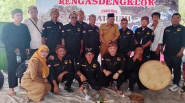 Keterangan Foto: Tradisi Hajat Bumi melalui pesta rakyat Babarit berlangsung semarak di Pendopo Bojong Tugu, Kecamatan Rengasdengklok