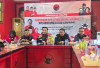 Keterangan Foto: BAWASLU berkunjung ke kantor DPC PDIP membahas pemutakhiran data kepengurusan partai politik serta penguatan kelembagaan