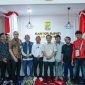 Keterangan Foto: Pemerintah Kabupaten Karawang bersama Dinas Sosial menjemput delapan warga Karawang yang menjadi korban dugaan TPPO