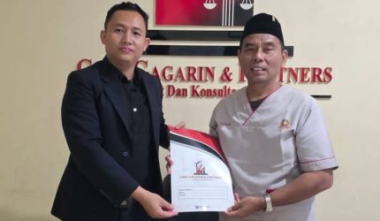 Keterangan Foto: M. Gary Gagarin Akbar Kuasa hukum Koradin