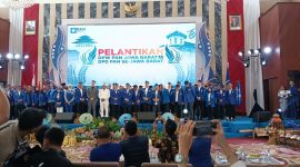 Keterangan Foto: Zulkifli Hasan Ketua Umum PAN resmi melantik dan mengukuhkan jajaran pengurus DPW Jawa Barat di Hotel Sutan Raja Bandung