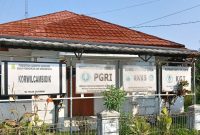 Keterangan Foto: Oknum Korwilcambidik Kecamatan Tirtajaya berinisial MY turut menuai sorotan dan kecaman dari kalangan insan pers serta organisasi media