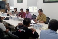 Keterangan Foto: ‎Karang Taruna Wanasari dan Warga Audiensi Desak PT TKH Buka Kembali Aktivitas Galian