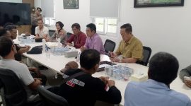 Keterangan Foto: ‎Karang Taruna Wanasari dan Warga Audiensi Desak PT TKH Buka Kembali Aktivitas Galian
