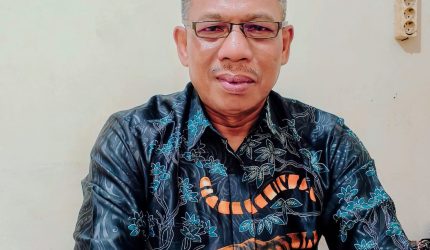 Ujang Suhana, SH