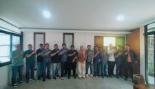 Foto Forum Masyarakat Karawang Ngahiji bersama PLN UP3 Karawang