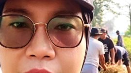Keterangan Foto: Pemerintah Desa Pasirjengkol beserta warga melaksanakan kegiatan rutin kerjabakti sesuai arahan Bupati Karawang