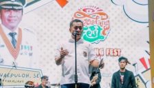 Dok.HUT Karawang ke-393 Ditutup Meriah, Ribuan Warga Padati Hareudang Fest dan Bergoyang Bersama Ade Astrid