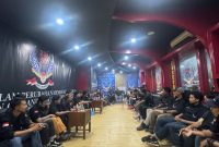 Keterangan Poto: Organisasi SC 234 saat rapat konsolidasi di Sekretariat Grand Taruma Karawang