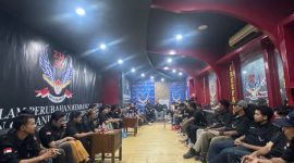 Keterangan Poto: Organisasi SC 234 saat rapat konsolidasi di Sekretariat Grand Taruma Karawang