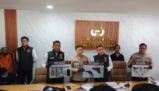 Dokumentasi : Pengungkapan kasus konferensi pers di kapolresta Karawang, Senin (28/09/2026).