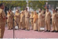 Dokumentasi : Pemerintah Kabupaten Karawang menggelar apel pagi rutin di lingkungan Sekretariat Daerah (Setda) Kabupaten Karawang pada Senin (28/09/2026).