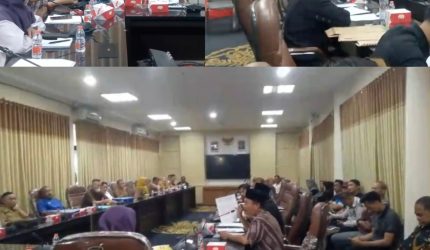 Audiensi yang berlangsung di Ruang Rapat I DPRD Kabupaten Karawang