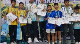 Kejurkab PBSI Karawang 2026 resmi berakhir dengan melahirkan 14 atlet terbaik yang berhasil meraih gelar juara di berbagai kategori pada Minggu (11/10/2026).