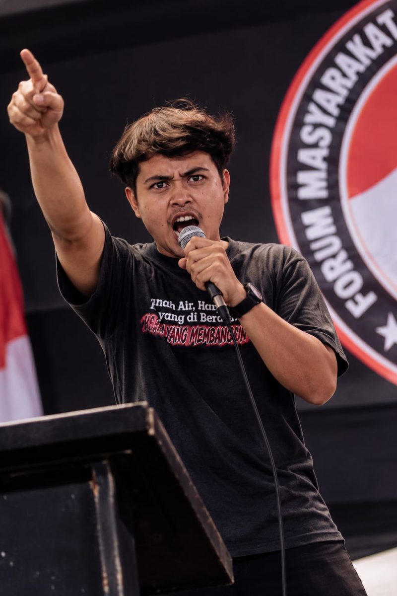 Forum Masyarakat Subang Bersatu (FMSB) melalui Ketua, Iqbal Maulana, mendesak Pemerintah Daerah Kabupaten Subang dan seluruh dinas terkait agar tidak menerbitkan atau memperpanjang perizinan bagi PT Cholyfour Mitra Mandiri (PT CMM) apabila lokasi dan kegiatan usahanya tidak memenuhi ketentuan tata ruang serta persyaratan lingkungan yang berlaku.