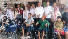 Pemerintah Kabupaten Karawang menggelar Gebyar Pelayanan Administrasi Terpadu Kecamatan (PATEN) di Kecamatan Rengasdengklok, Kabupaten Karawang, Rabu (21/10/2026).