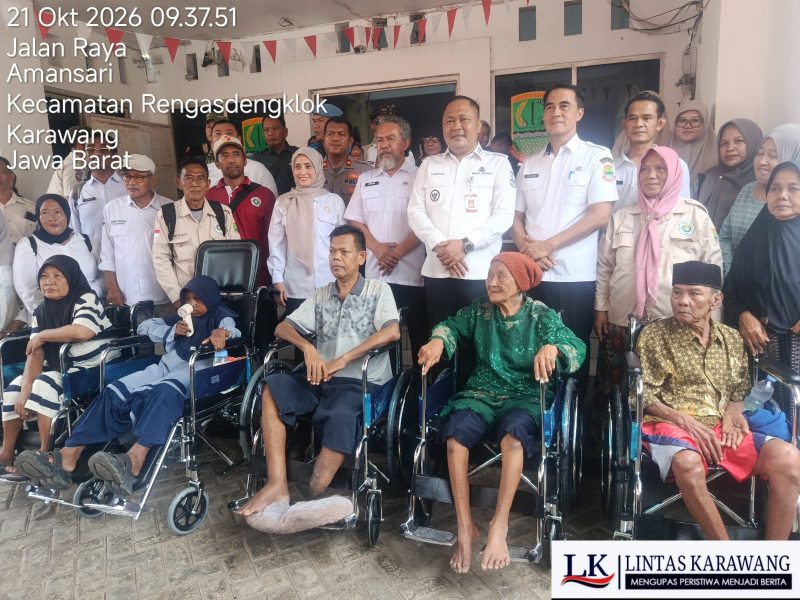 Pemerintah Kabupaten Karawang menggelar Gebyar Pelayanan Administrasi Terpadu Kecamatan (PATEN) di Kecamatan Rengasdengklok, Kabupaten Karawang, Rabu (21/10/2026).