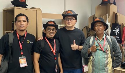 Forum Ekonomi Kreatif (Ekraf) Kabupaten Karawang menunjukkan kiprahnya di tingkat nasional dalam Rapat Koordinasi Nasional (Rakornas) Indonesia Creative Cities Network (ICCN) dan Indonesia Creative Connect (ICC) 2026.
