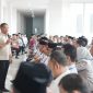 Sebanyak 210 bakal calon kepala desa (kades) dari 67 desa di 25 kecamatan se-Kabupaten Karawang mengikuti tes tertulis berbasis komputer atau Computer Assisted Test (CAT) dalam rangkaian Pemilihan Kepala Desa (Pilkades).