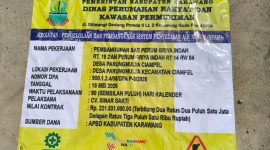 Pembangunan Sarana Air Bersih (SAB) di Perum Griya Indah, Desa Parungmulya, Kecamatan Ciampel, Kabupaten Karawang, menjadi sorotan masyarakat.